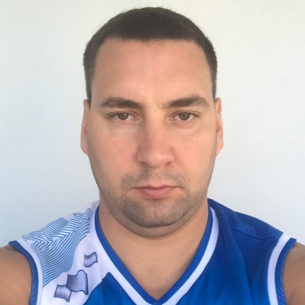 Артем Скитяев