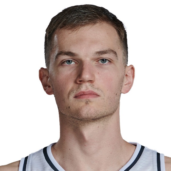 Maksim Salash