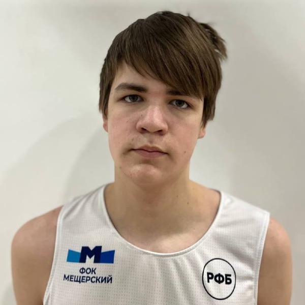 Пухов Макар