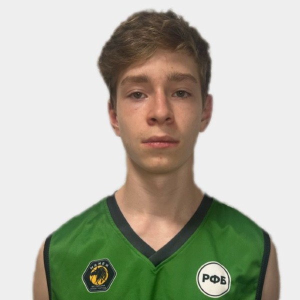 Демура Максим